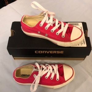 Hot pink Converse.